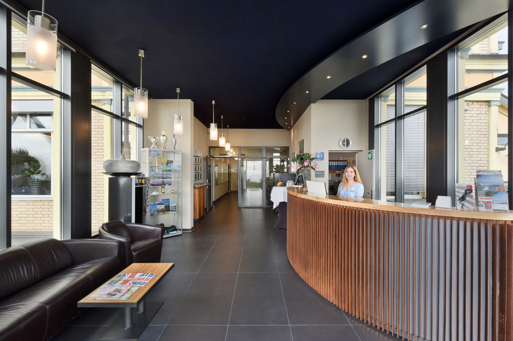 Hotel Uto Kulm Car-Free Hideaway In Zurich Bonstetten Екстериор снимка